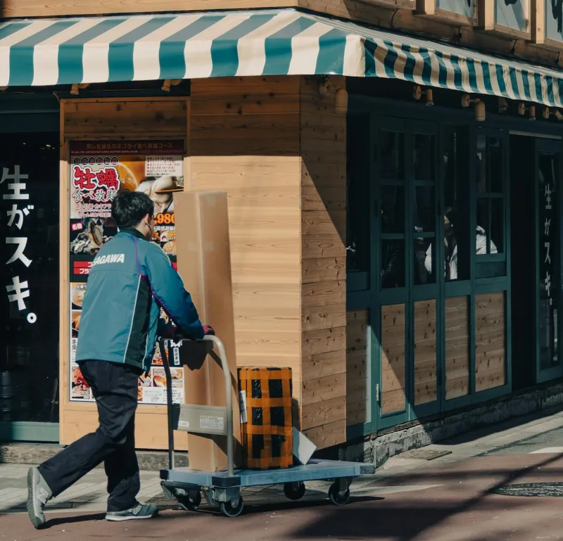 How Japanese Fish Market Aprons Became America's Favorite Morning Uniform