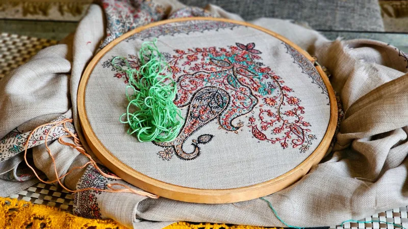 The Teardrop That Traveled Everywhere: How Paisley Became America's Unofficial Pattern
